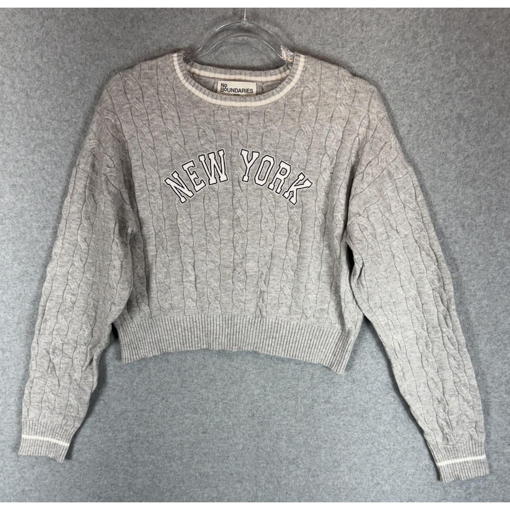 No Boundaries Sweater Womens Medium Gray Cable Knit New York Pullover Crewneck